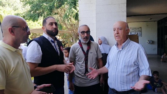 د. بديع بعد تفقده للنازحين من الإشتباكات إلى بلدية صيدا: الوضع مأساوي ونناشد الهيئات الدولية والمحلية المساعدة...