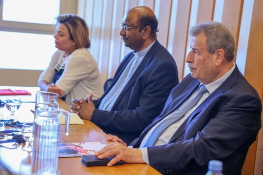 د. خوري يلتقي سكرتير عام مجلس الكنائس العالمي د. جيري بلاي