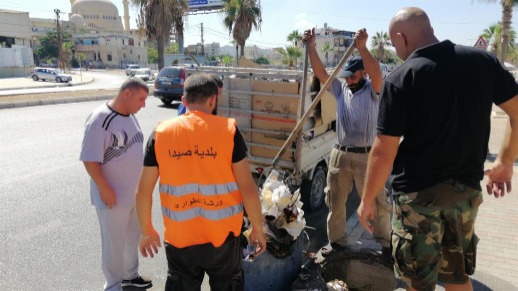 د. بديع: بلدية صيدا باشرت حملة تنظيف وتعزيل أقنية تصريف مياه الأمطار والصرف الصحي منعا لإنسدادها مع قرب موسم هطول الأمطار