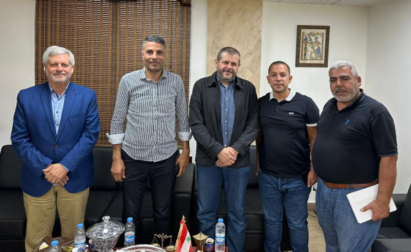 وفد من "الحزب" جال على رؤساء الوحدات الإدارية في سراي صيدا مهنئا بذكرى مولد الرسول الأكرم ومكرما المهندس ضاهر
