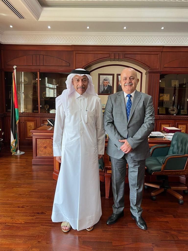 السفير يونس يستقبل سفير دولة قطر لدى الامارات