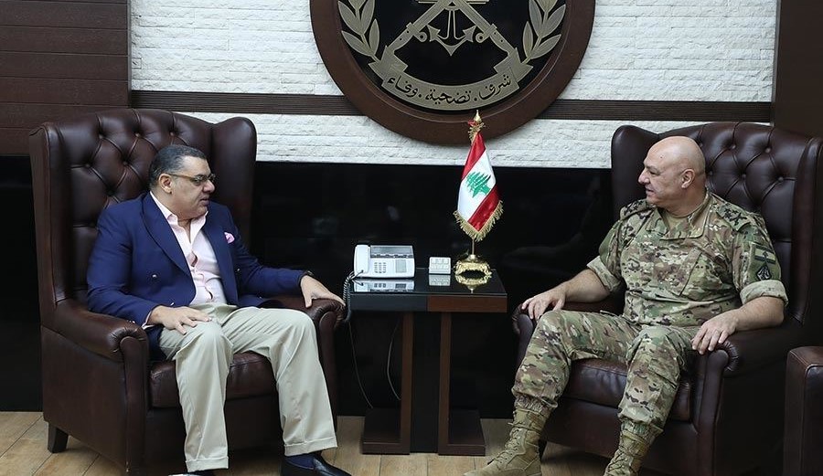 قائد الجيش استقبل السفير المصري في زيارة وداعية