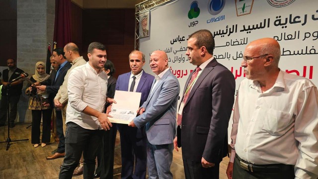 د. ابو هولي: ندعو الى ورشة عمل مع النقابة والقطاع الخاص لحل قضايا الصحفيين وخريجي الاعلام