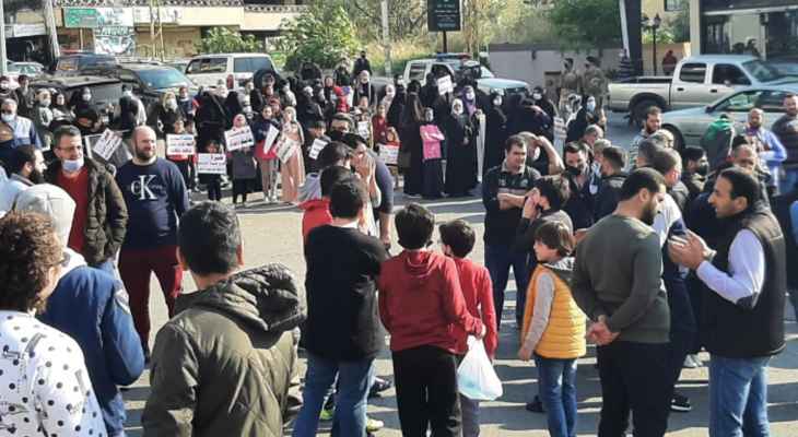 اعتصام لاهالي موقوفي احداث عبرا للمطالبة باطلاق سراحهم