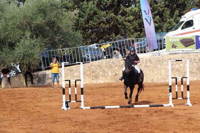 نادي "Horse Ville Clube" للفروسية نظّم أول بطولة ودّية من نوعها بقفز الحواجز في الجنوب على مرمح "صيدا كاونتري كلوب - القرية"