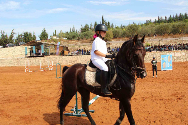 نادي "Horse Ville Clube" للفروسية نظّم أول بطولة ودّية من نوعها بقفز الحواجز في الجنوب على مرمح "صيدا كاونتري كلوب - القرية"