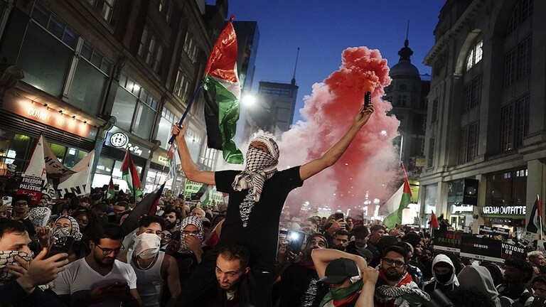 توقيف 3 مشاركين في الاحتجاجات في لندن على خلفية أحداث غزة