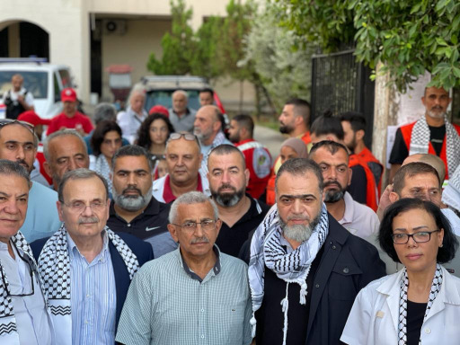 "مستشفى الهمشري" و"إتحاد الأطباء والصيادلة الفلسطينيين" في لبنان و"رابطة أطباء الأسنان الفلسطينيين" و"رابطة أطباء صيدا" ينفذون وقفة تضامنية مع غزة