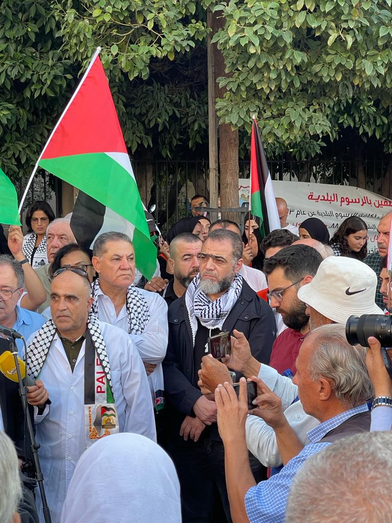 "مستشفى الهمشري" و"إتحاد الأطباء والصيادلة الفلسطينيين" في لبنان و"رابطة أطباء الأسنان الفلسطينيين" و"رابطة أطباء صيدا" ينفذون وقفة تضامنية مع غزة