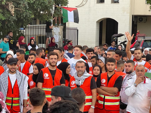 "مستشفى الهمشري" و"إتحاد الأطباء والصيادلة الفلسطينيين" في لبنان و"رابطة أطباء الأسنان الفلسطينيين" و"رابطة أطباء صيدا" ينفذون وقفة تضامنية مع غزة