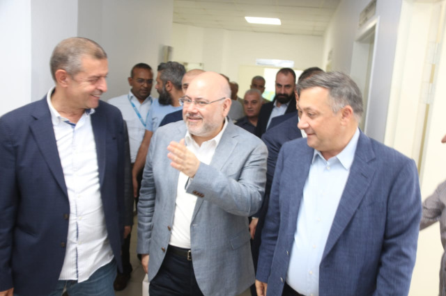 الوزير الأبيض زار مستشفى الرئيس نبيه بري الجامعي الحكومي في النبطية
