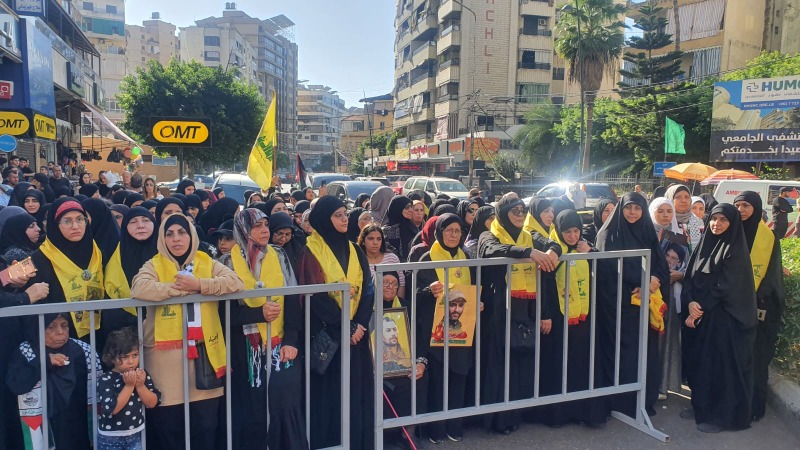 بالصور: أحياء على طريق القدس..  تكريم شهداء "الحزب" ورفضاً للمجازر في غزة...