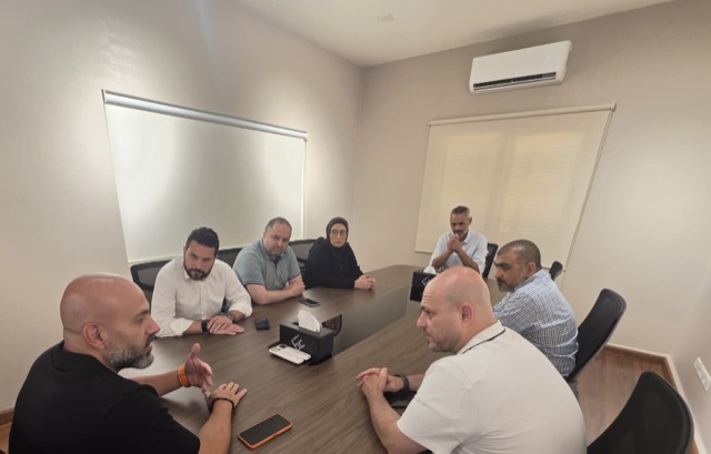 جولة تفقدية لعكرة وأعضاء من المجلس البلدي في معمل النفايات للتأكد من انتظام سير العمل عقب القرار القضائي