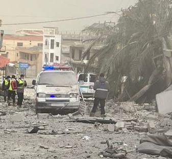 4 غارات إسرائيلية تستهدف بلدة صريفا وتطال مبنى على الشارع العام ومحيط حسينية النساء وحي نيحا*